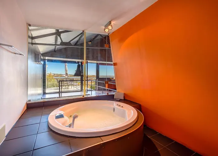 The Loft - A Birdwatchers Paradise * 夫塞塔